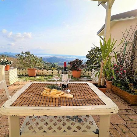 Corsanico-Bargecchia Villetta Belvedere By Nicola Luxury Properties المظهر الخارجي الصورة